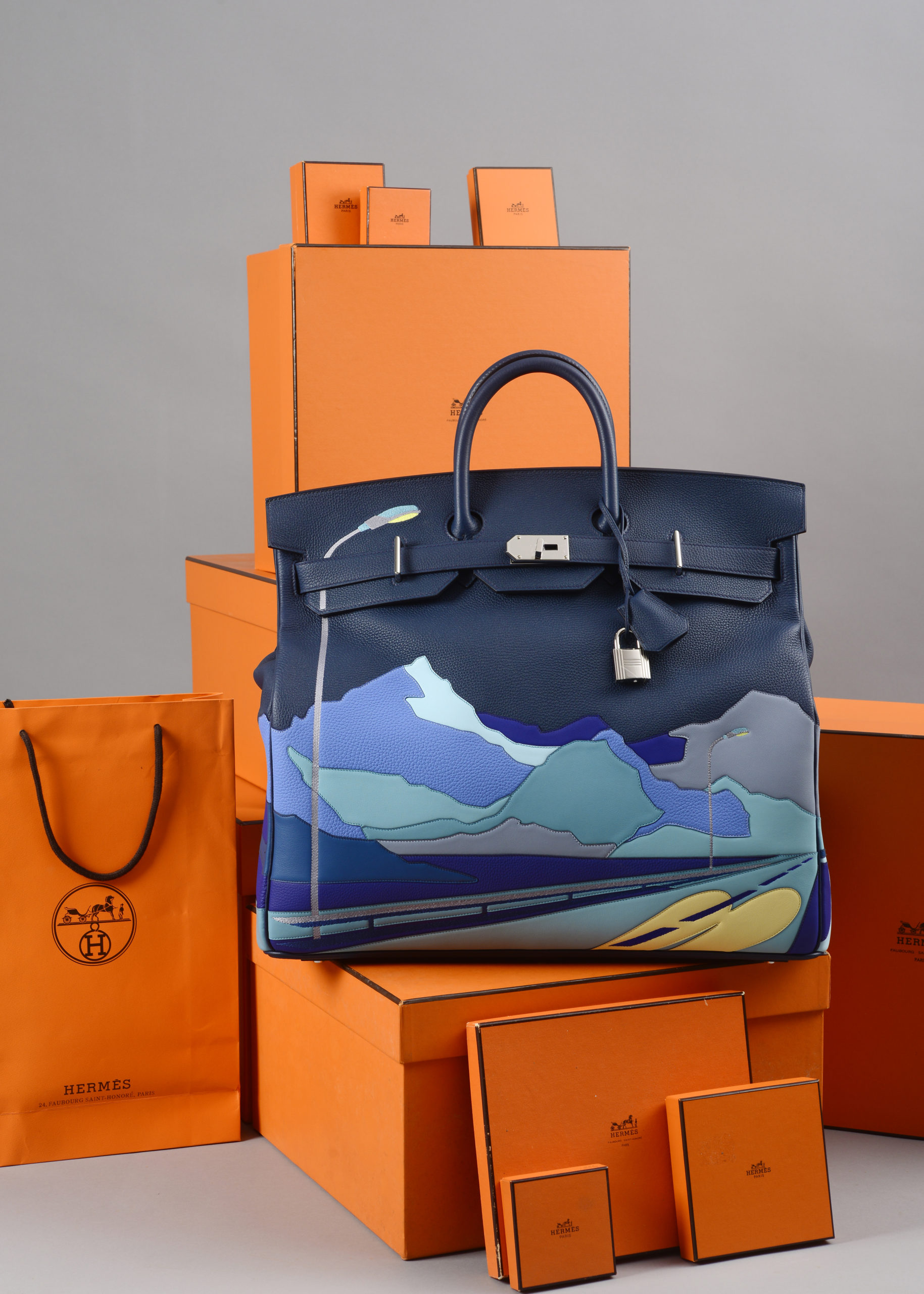 Hermes box, dust bag and paper bag set