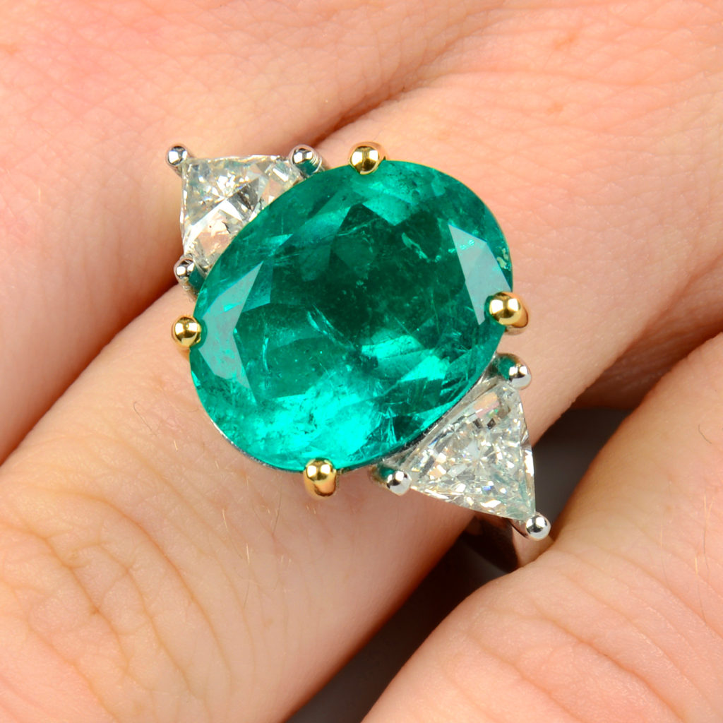 May Birthstone: Emerald 2 colombian ring