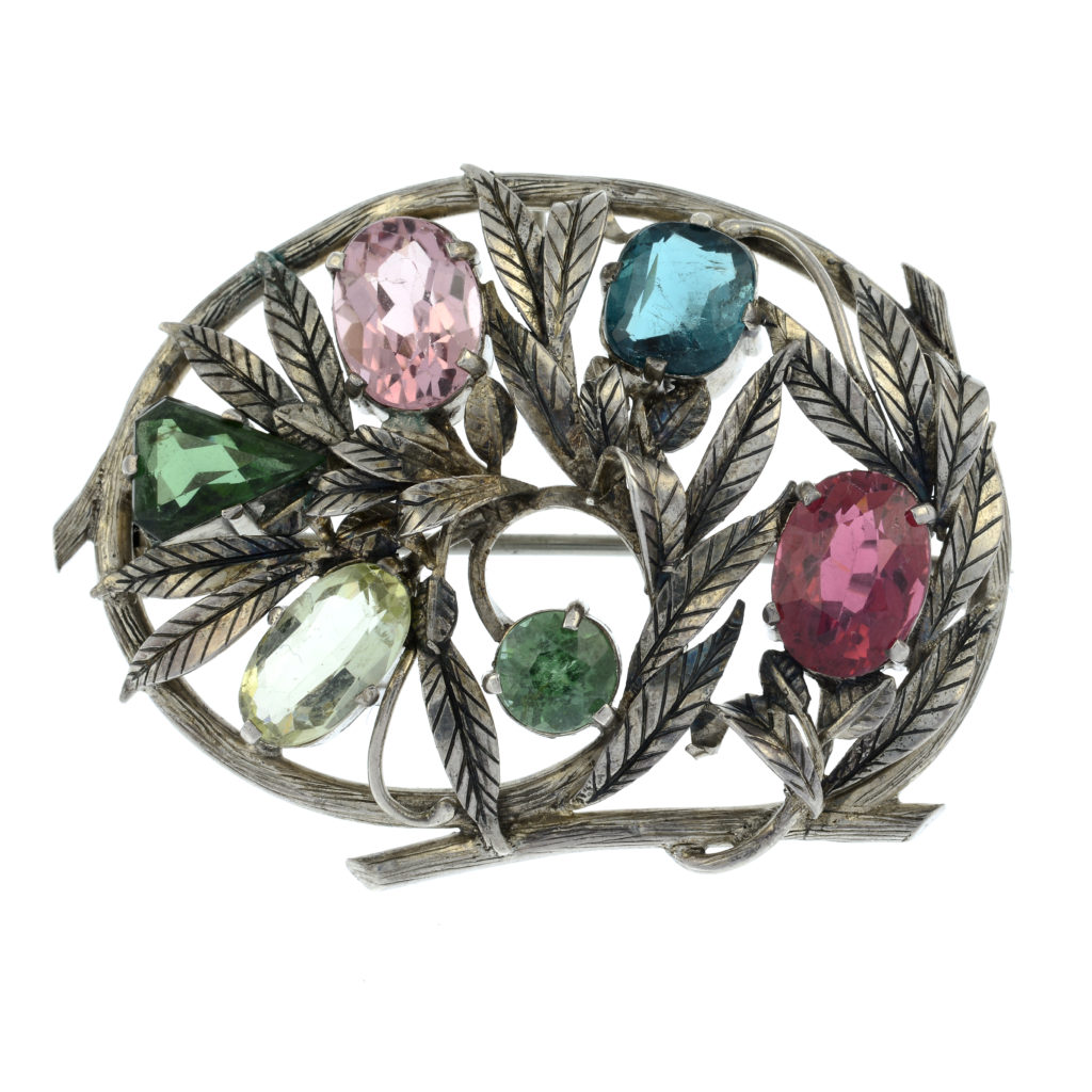 Arts & Crafts jewellery from Edith Linnell and Bernard Instone 2 edith linnell