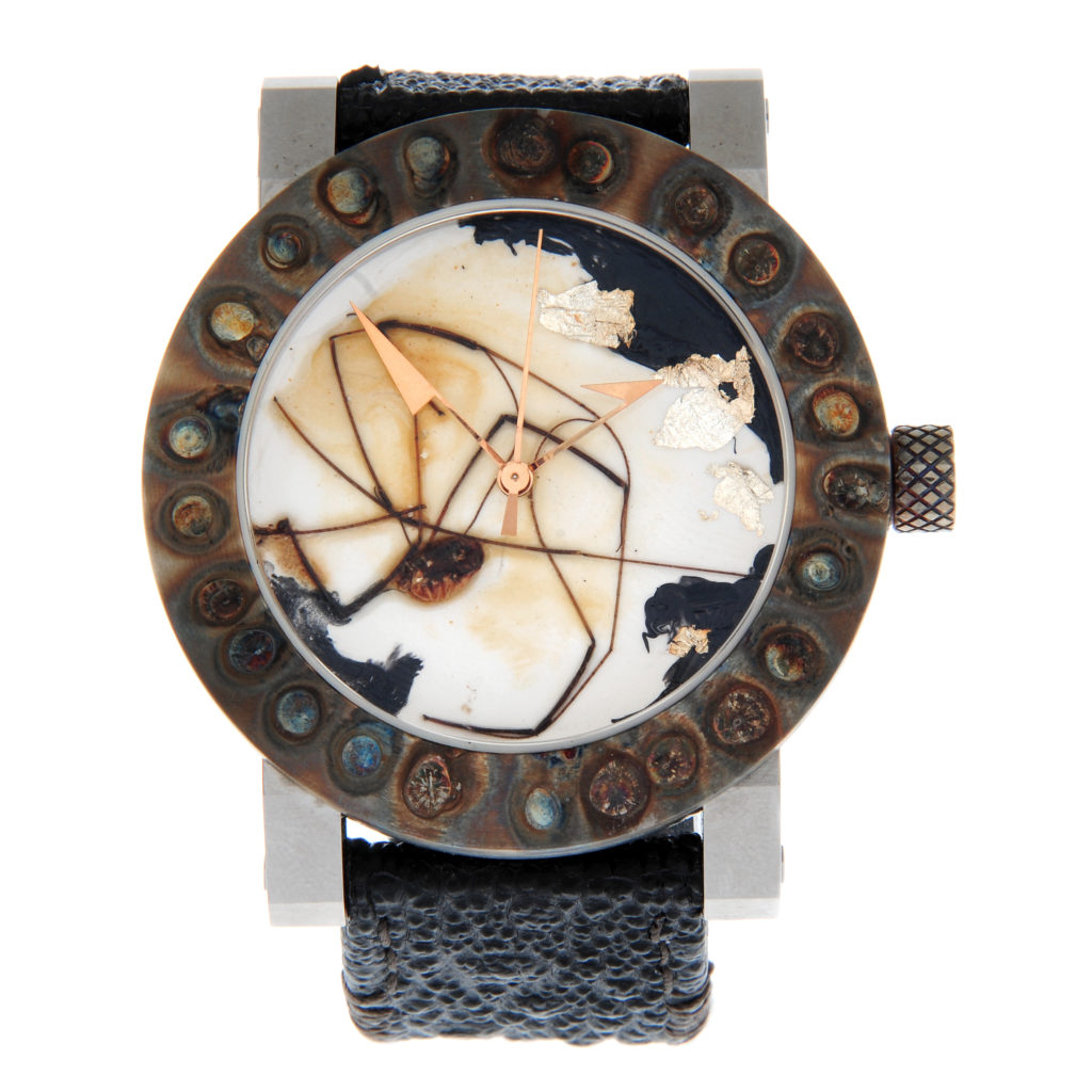 Watch Containing Wolf Spider Could Realise £2,000 1 wolf spider watch