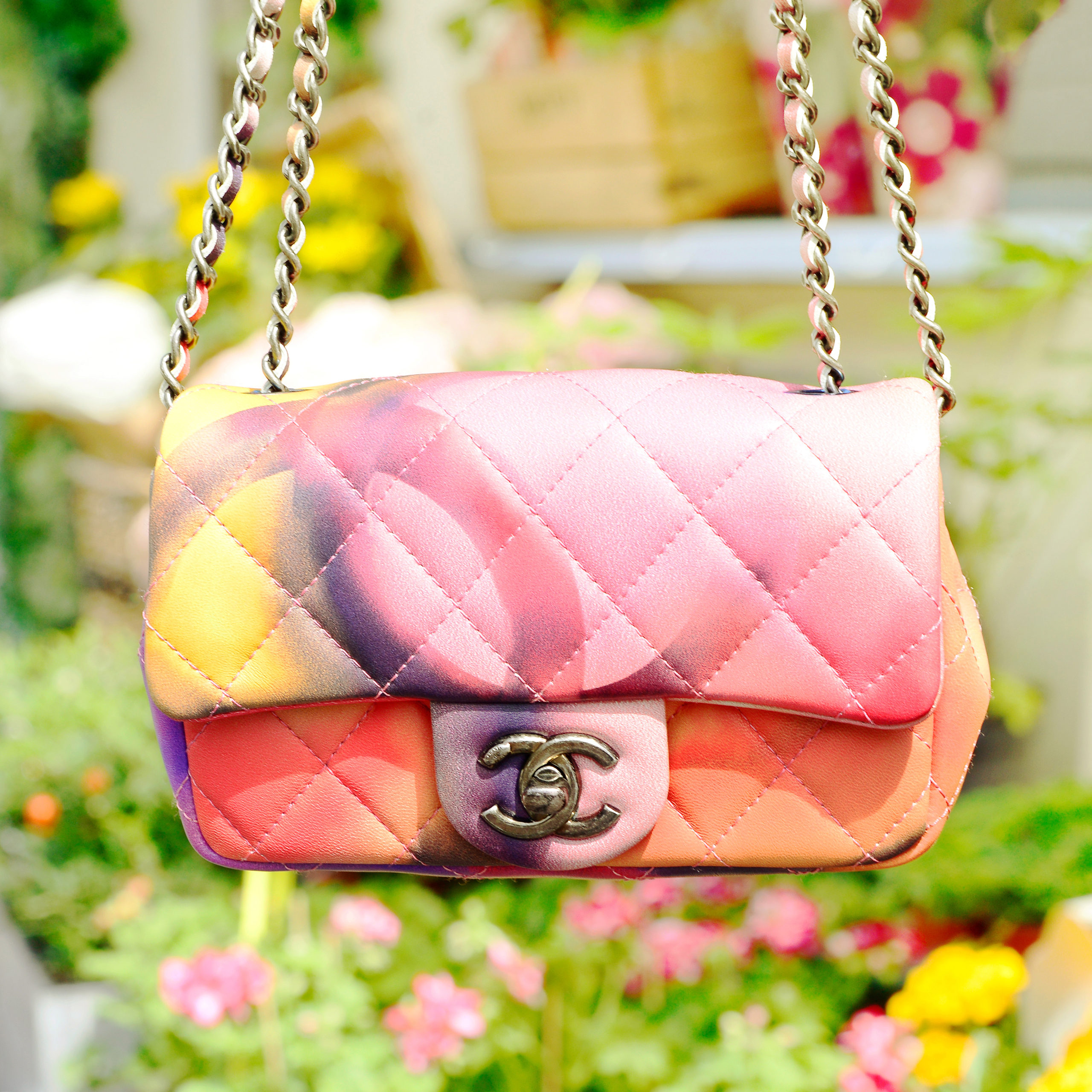 chanel beauty lock flap bag