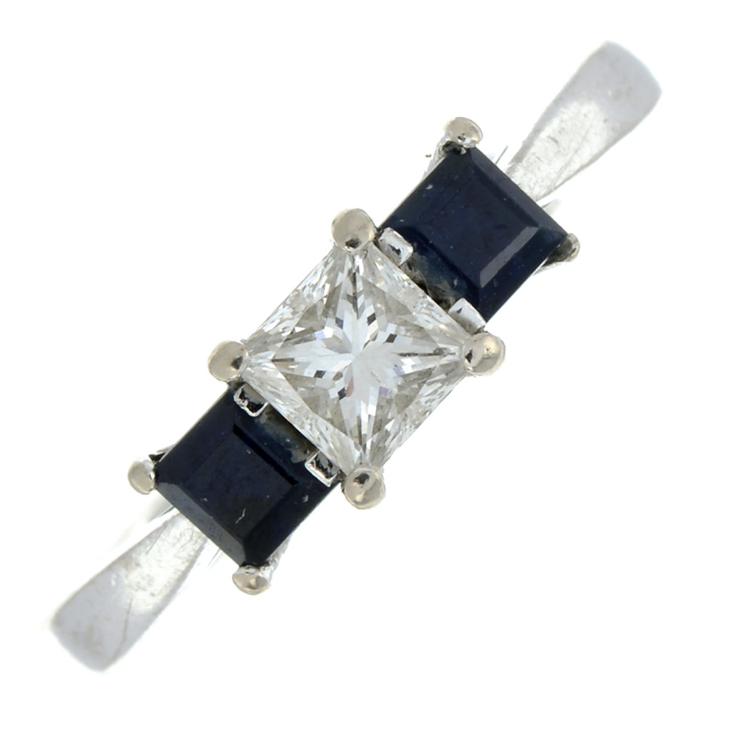 18ct gold diamond & sapphire three-stone ring