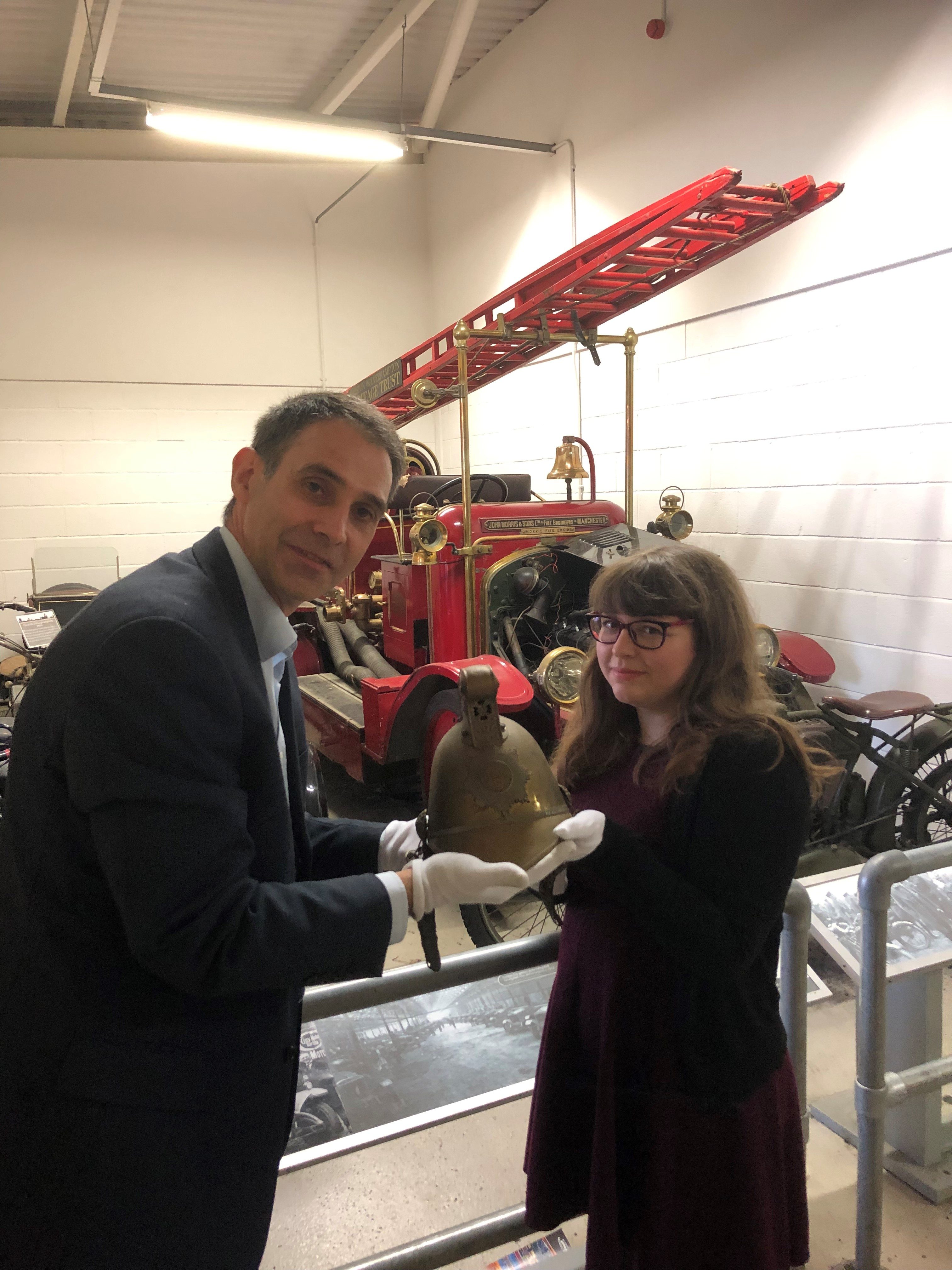 Baxter helmet handover