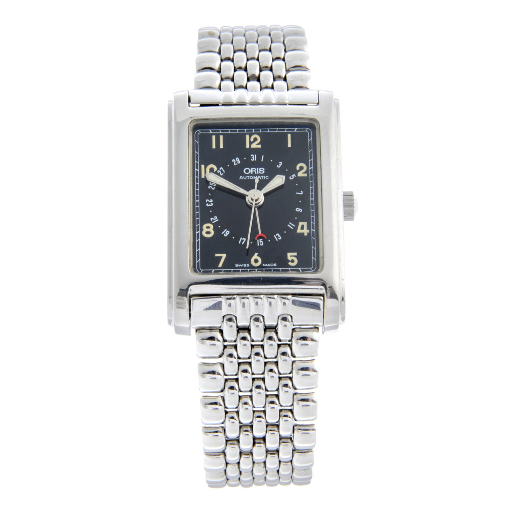 An Oris stainless steel Pointer Date bracelet watch, 25x29mm.