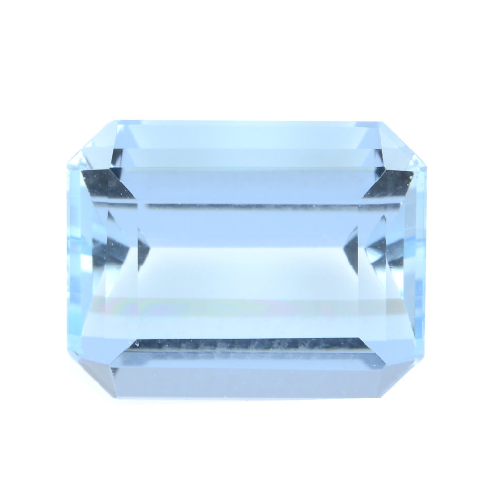 Rectangular-shape aquamarine, 2.81ct