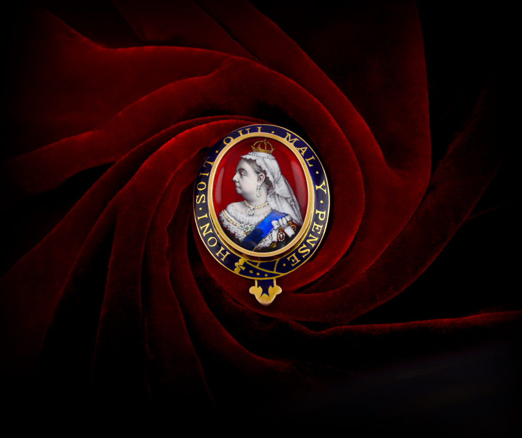 Late Victorian enamel brooch, depicting Queen Victoria