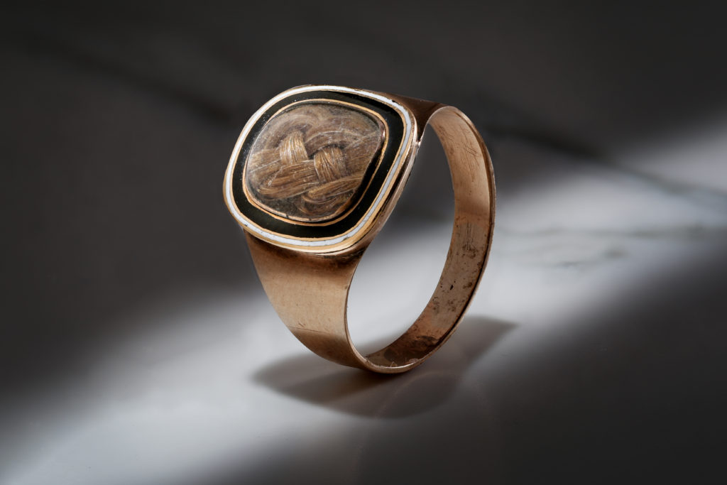 Georgian gold glazed woven hair panel and enamel memorial ring